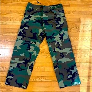 Men’s Waterproof camo snow/rain pant